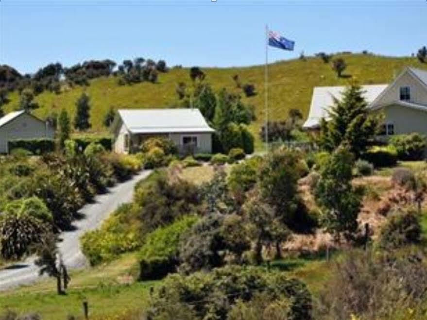 Blue Thistle Cottages Te Anau Exterior foto